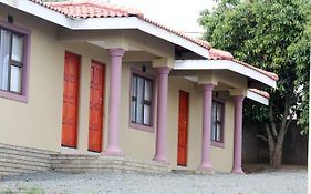 Mbopha Guest House